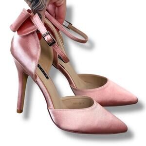 ERIJUNOR NWOT Blush Pink Bow Ankle Strap Satin High Heel Pointed Toe Pumps